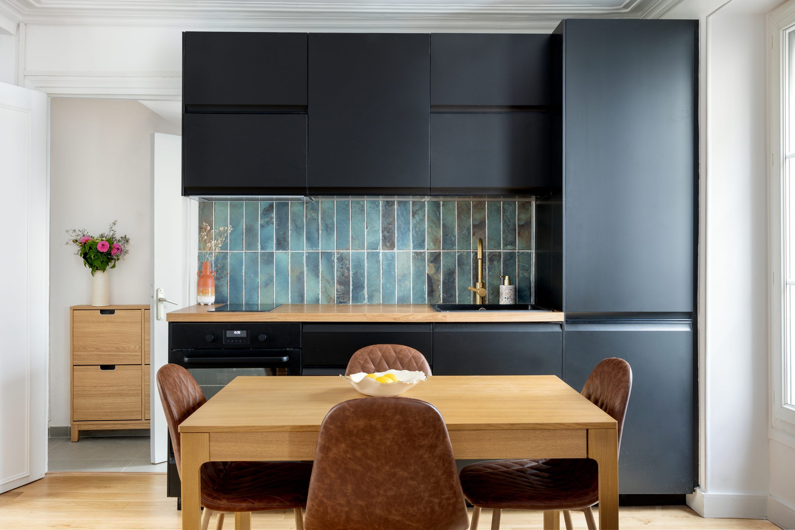 Cuisine feng shui avec matériaux naturels